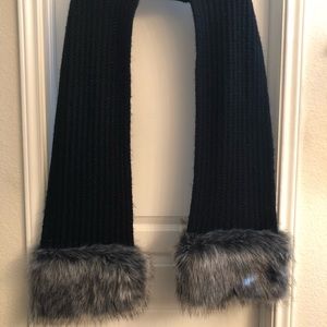 Kate Spade Faux Fur black and gray Scarf NWOT